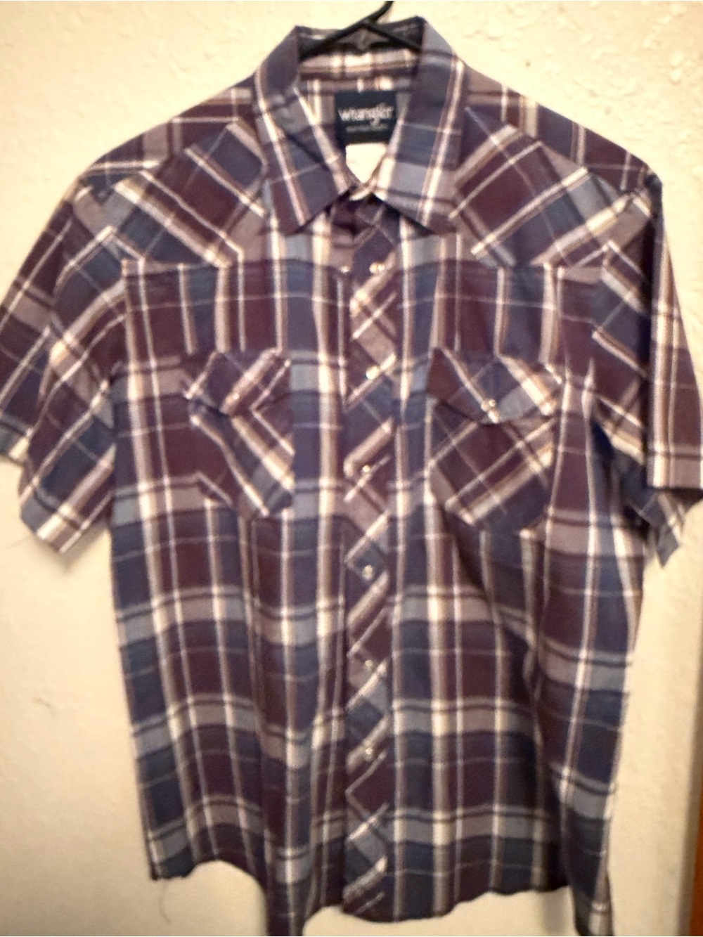 Wrangler Blue and Brown Plaid Short Sleeve Button-Down Shirt